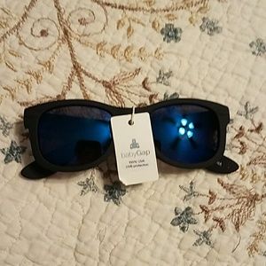 Baby gap sunglasses New Fits 3-12 m